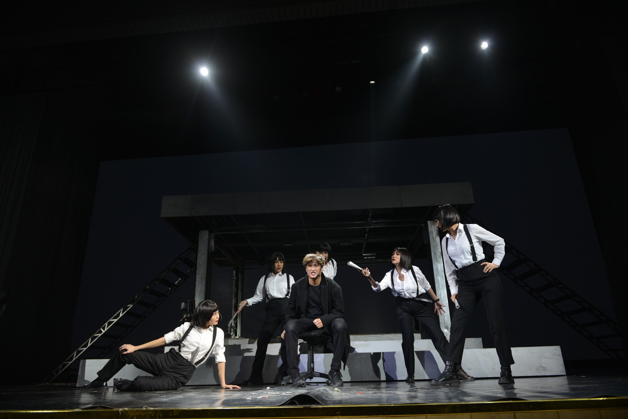 Ажилчдадаа театрын тасалбар бэлэглэдэг ажил олгогчийн давуу тал