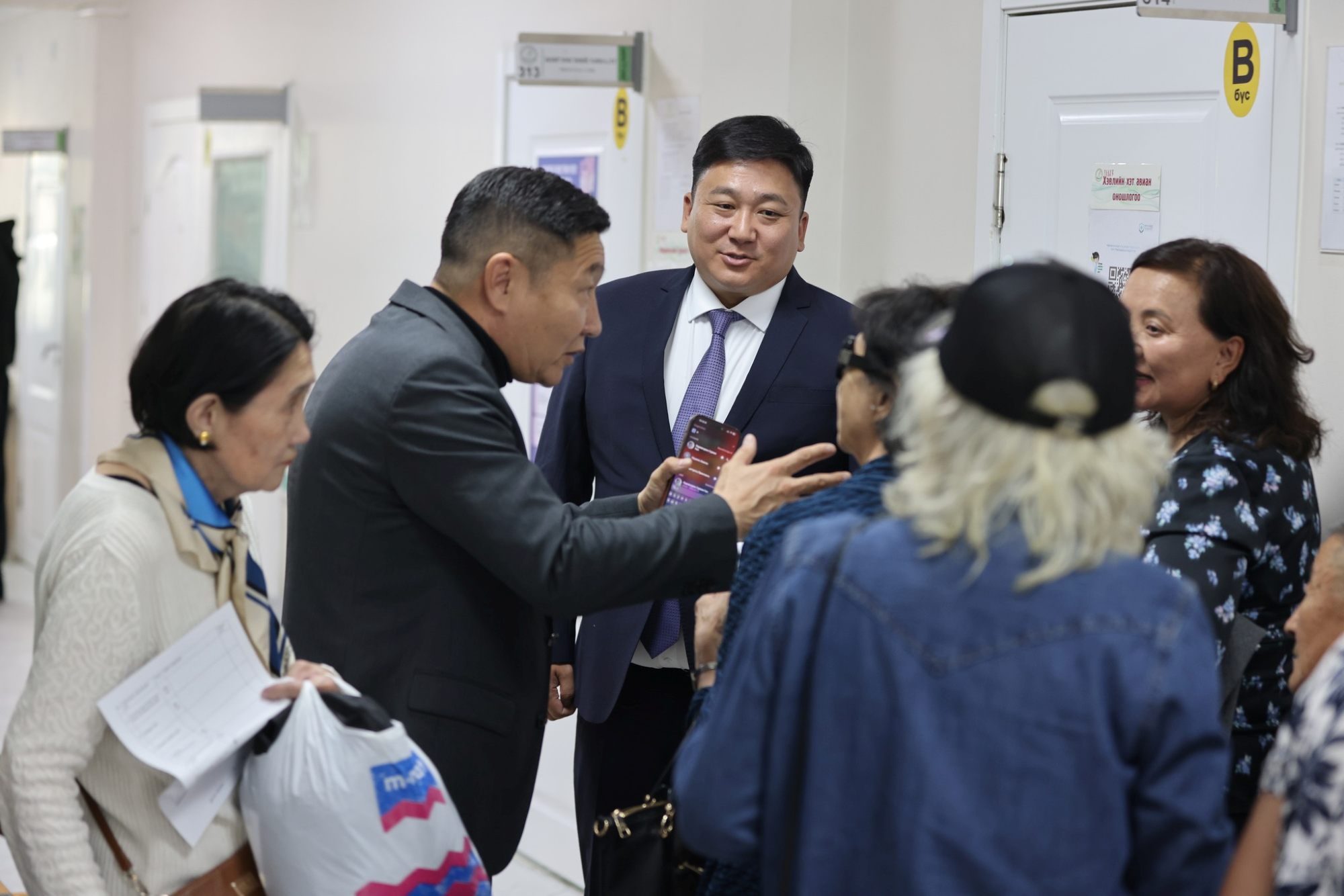 Ахмадын эрүүл мэндийг дэмжих сарын арга хэмжээ үргэлжилж байна