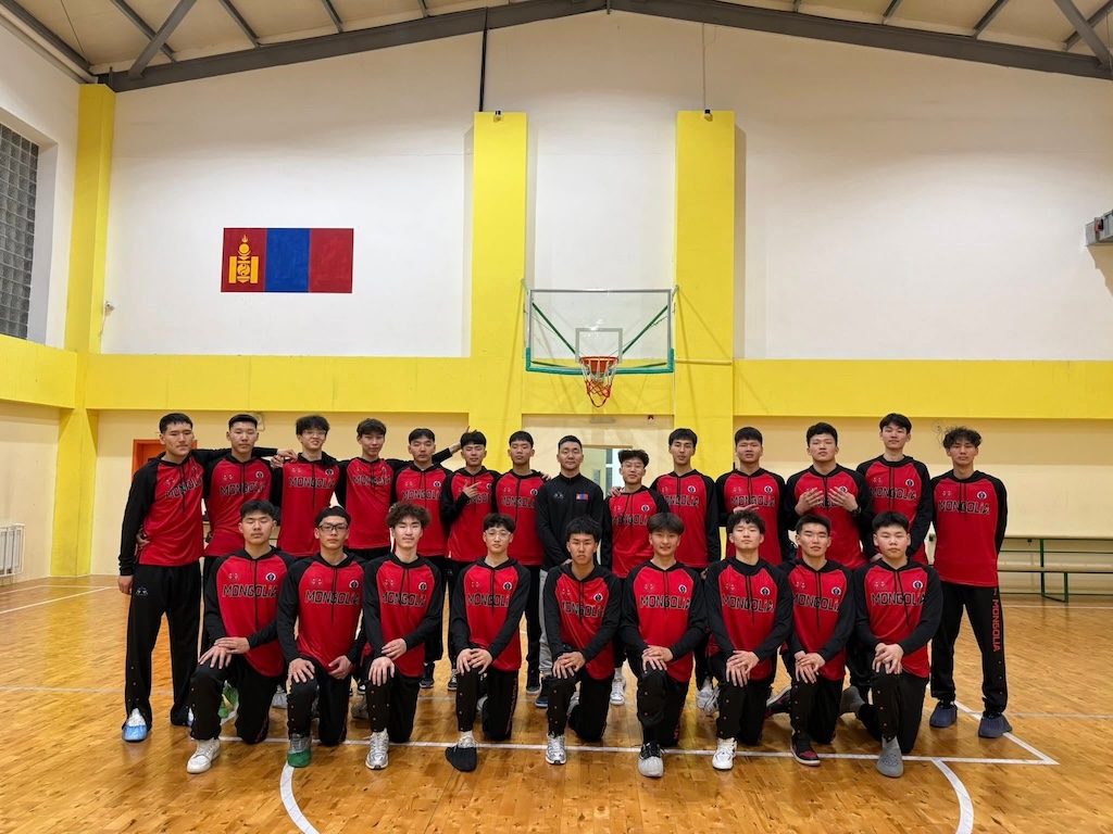 Өсвөрийн сагсчид олон улсын тэмцээнээс мөнгөн медаль хүртлээ