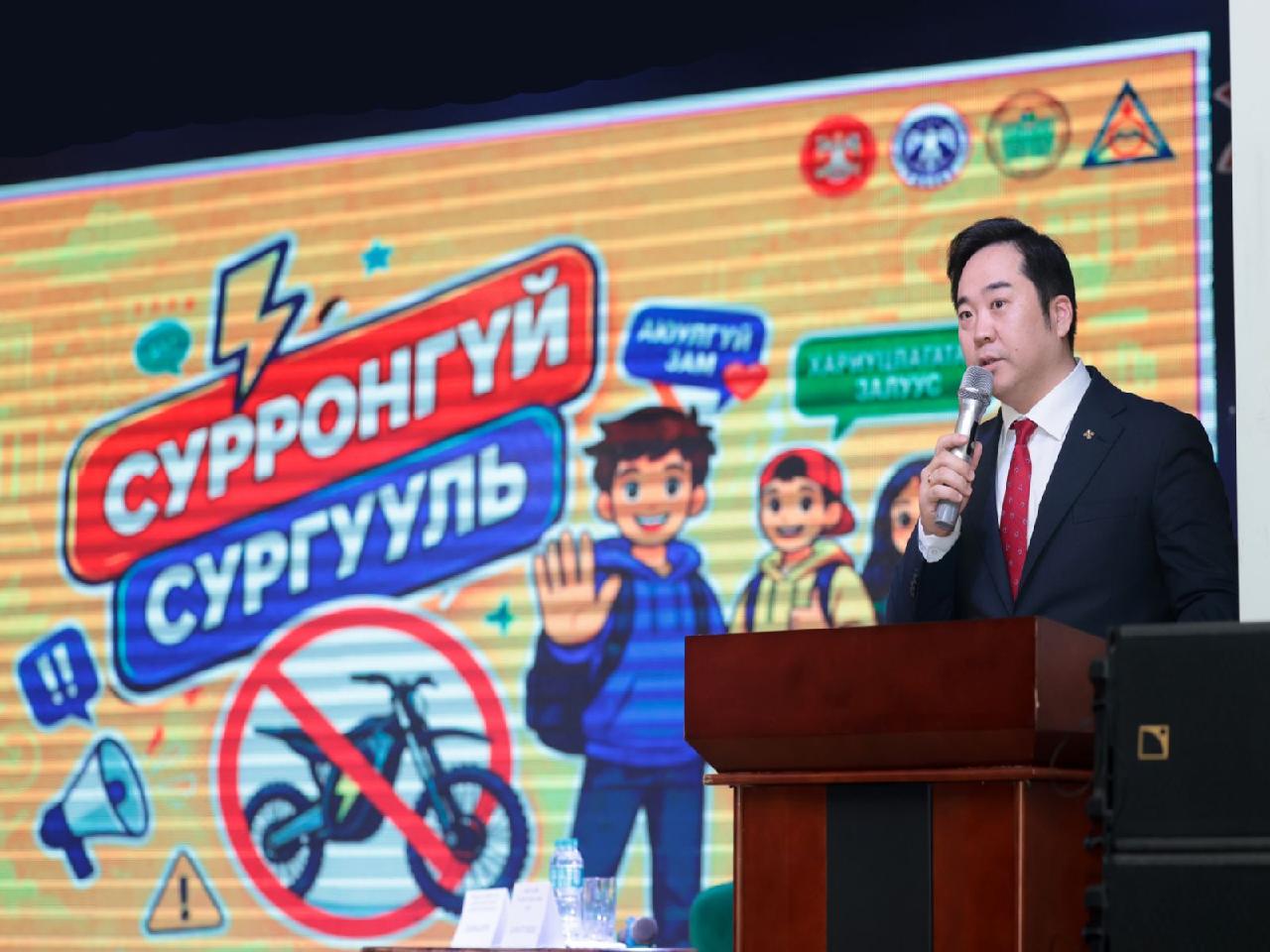 “Сурронгүй сургууль" өдөрлөг "Шинэ Монгол Харүмафүжи" сургуулиас эхэллээ