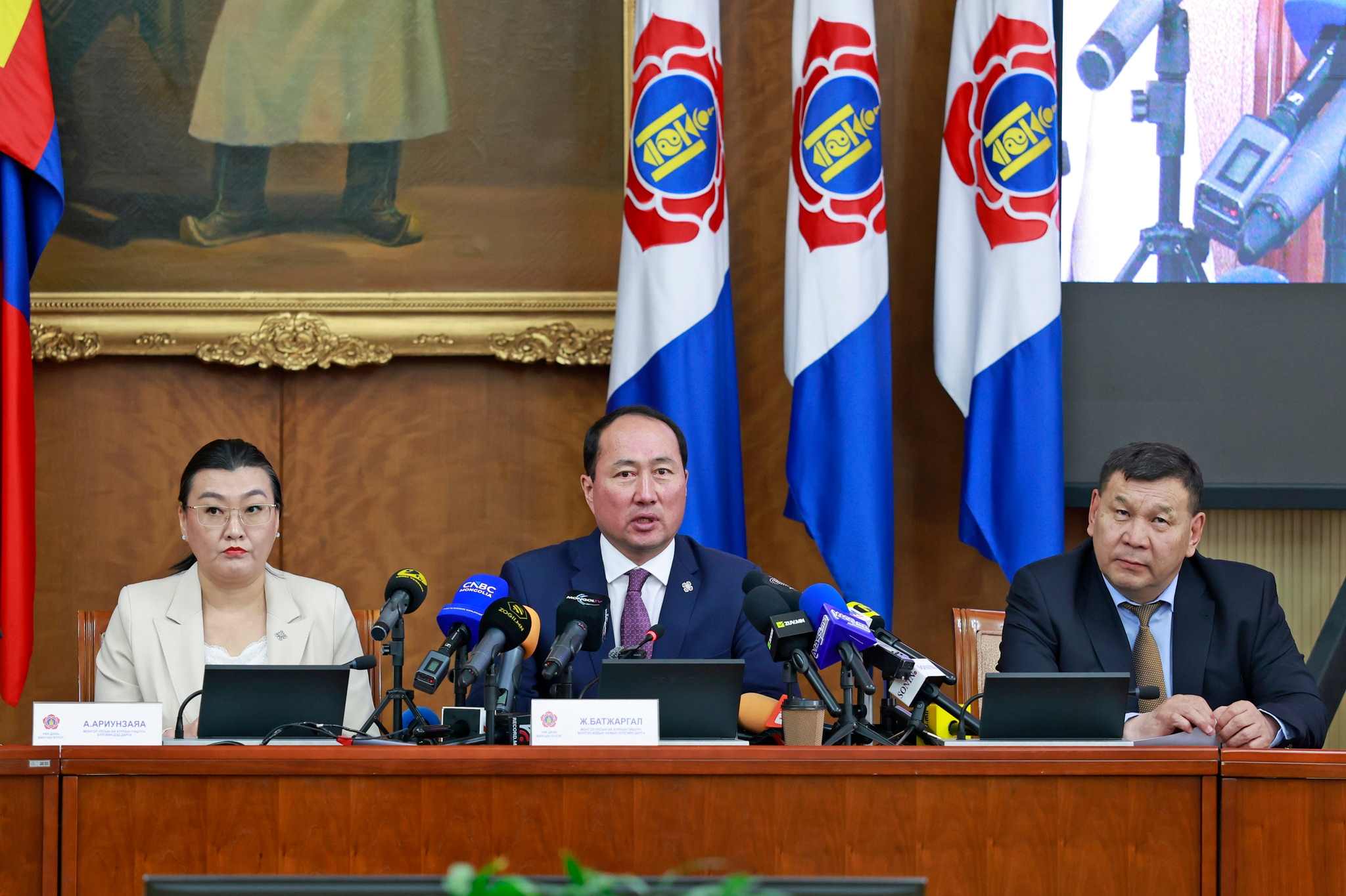 “Ирээдүйн өв сангийн хуримтлалын хүүгийн 50-иас доошгүй хувийг хүүхдийн хөгжилд зориулна”