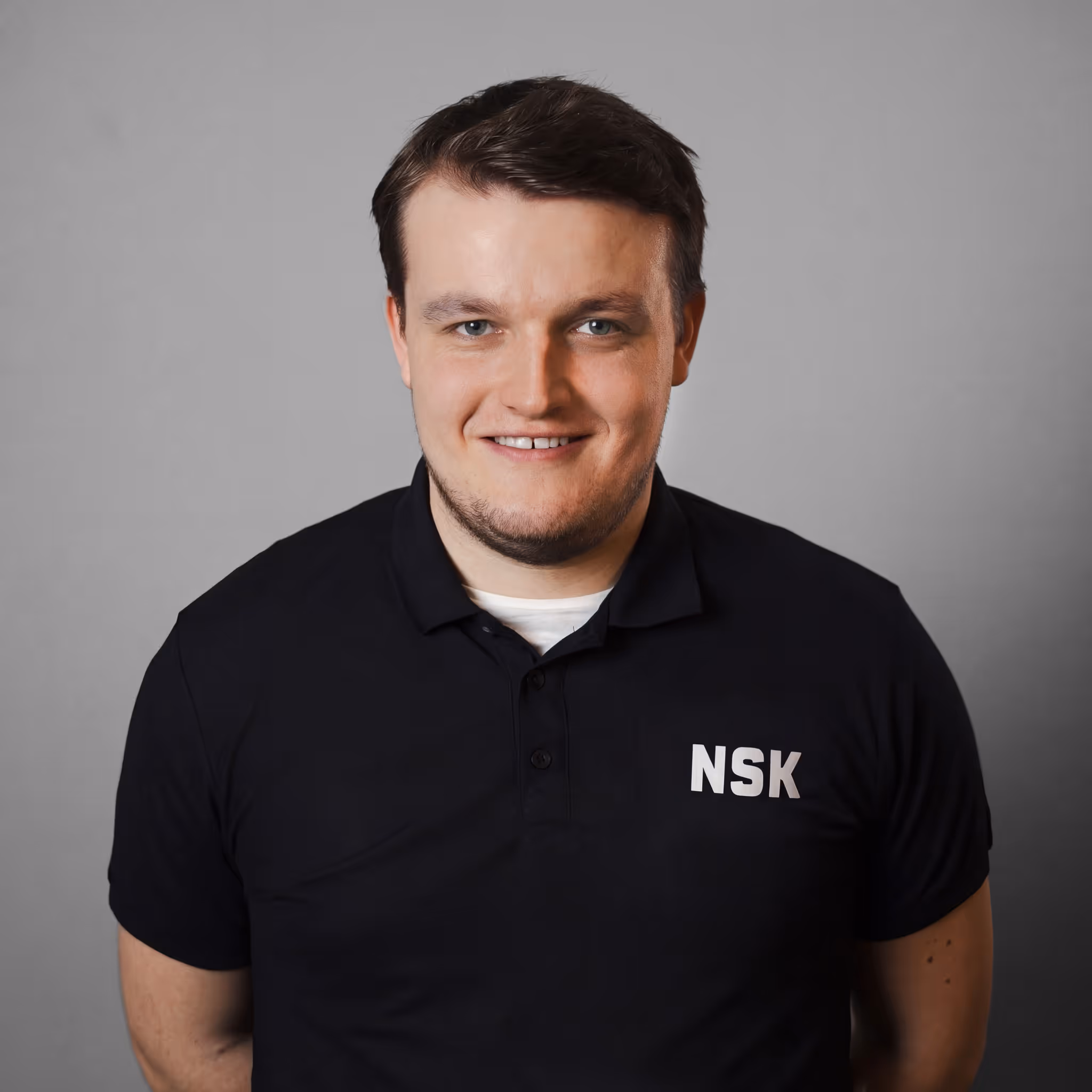 Andreas Riksfjord, Byggmester og våtromstekniker