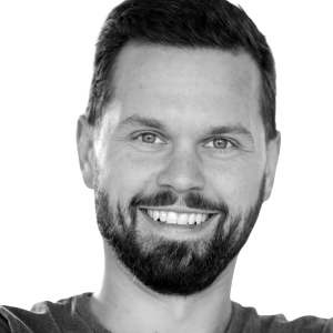 Billede af Simon Peter Kaltoft, der deltager i podcasten Drømmevillaen