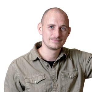 Billede af Mikkel Bang Hedelund, der deltager i podcasten Drømmevillaen