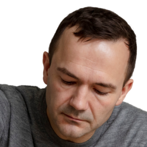 Billede af Peter Kjær, der deltager i podcasten Drømmevillaen