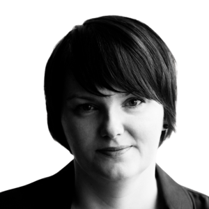 Billede af Jannie Rosenberg, der deltager i podcasten Drømmevillaen