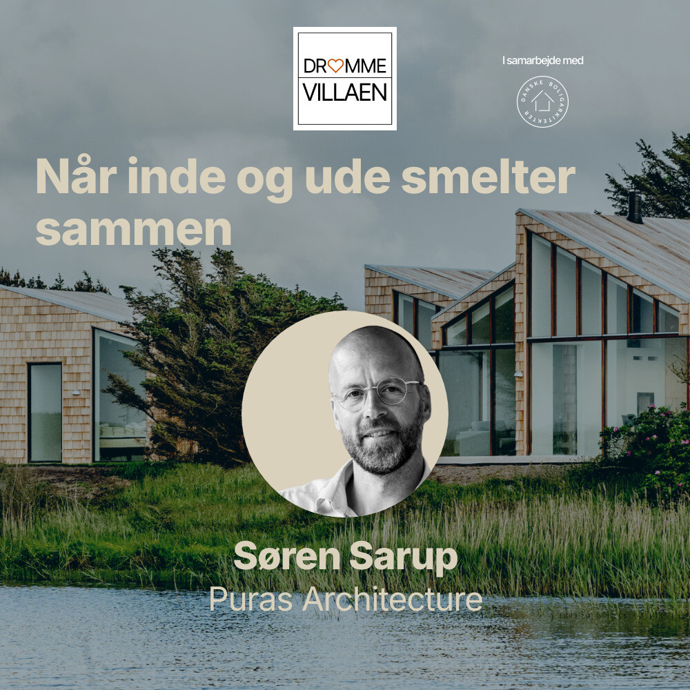 Moderne træhus i naturskønt landskab med store vinduer; podcastgæst Søren Sarup, arkitekt ved Puras Architecture.