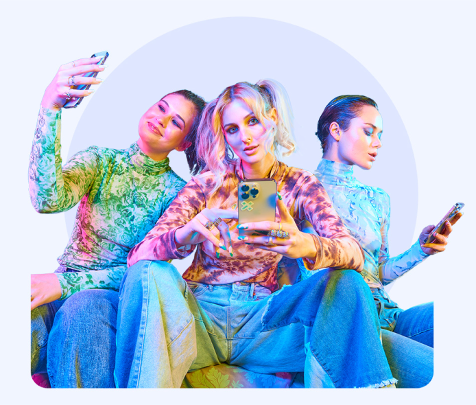 3 Woman sitting in a row