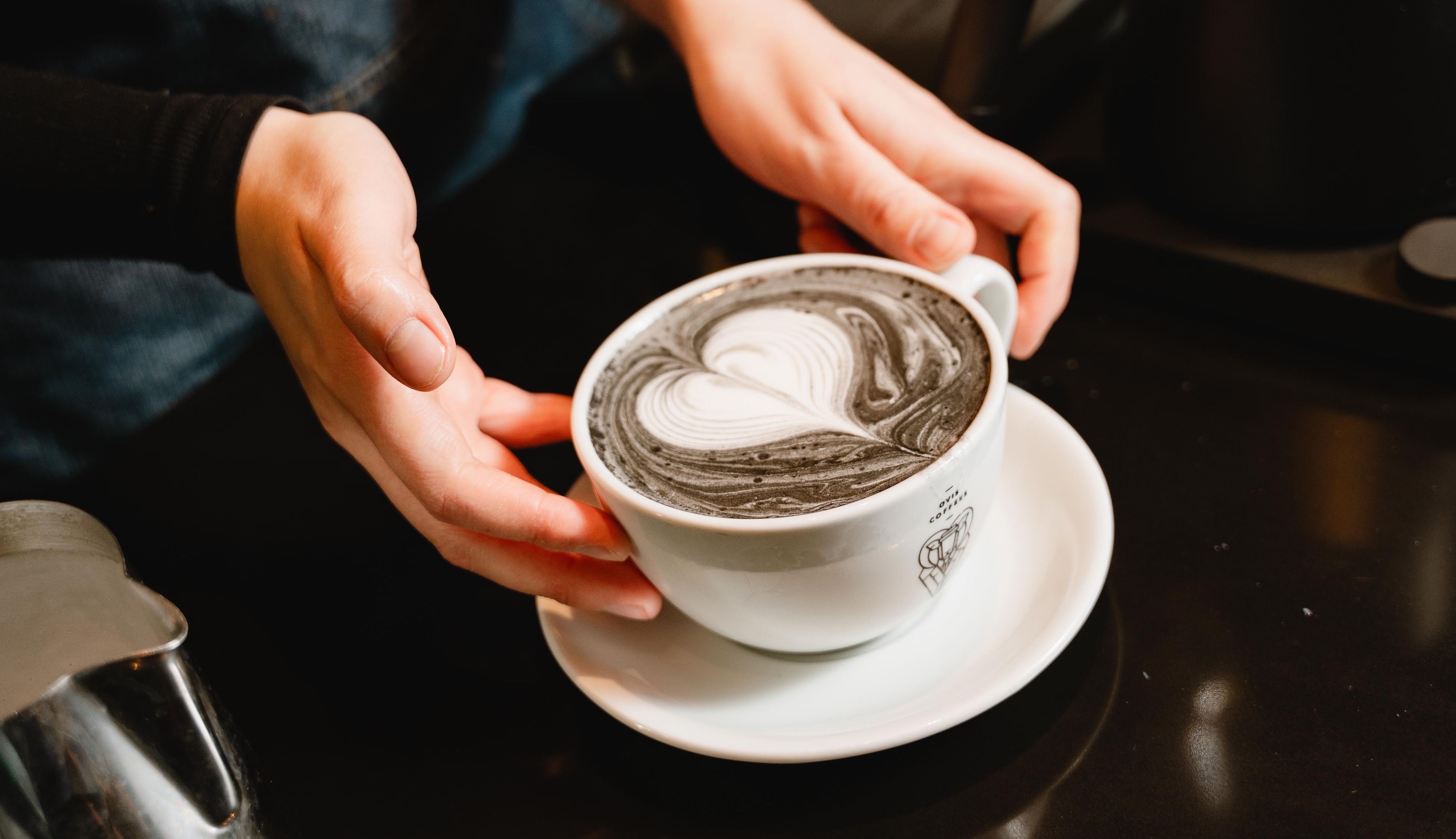 Charcoal Latte 
