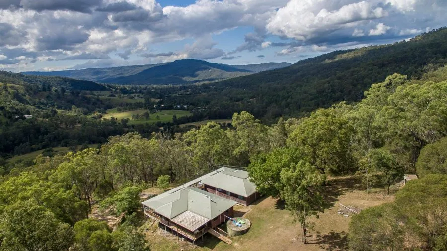 pearl of contentment house from air