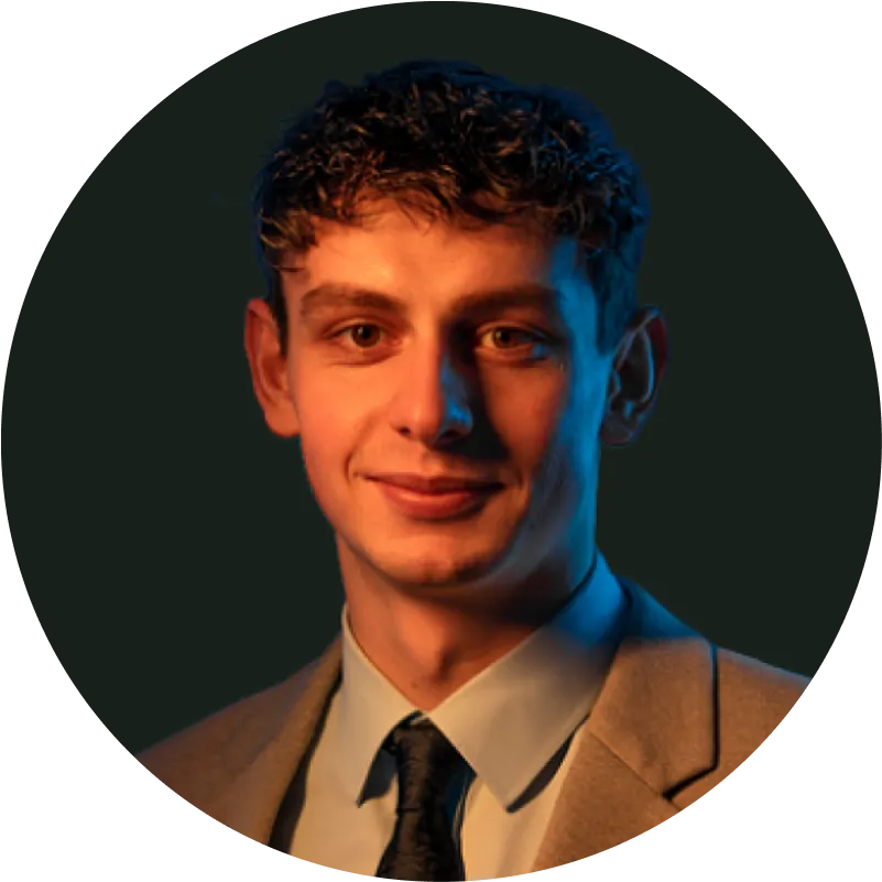 Photo head of a sales men