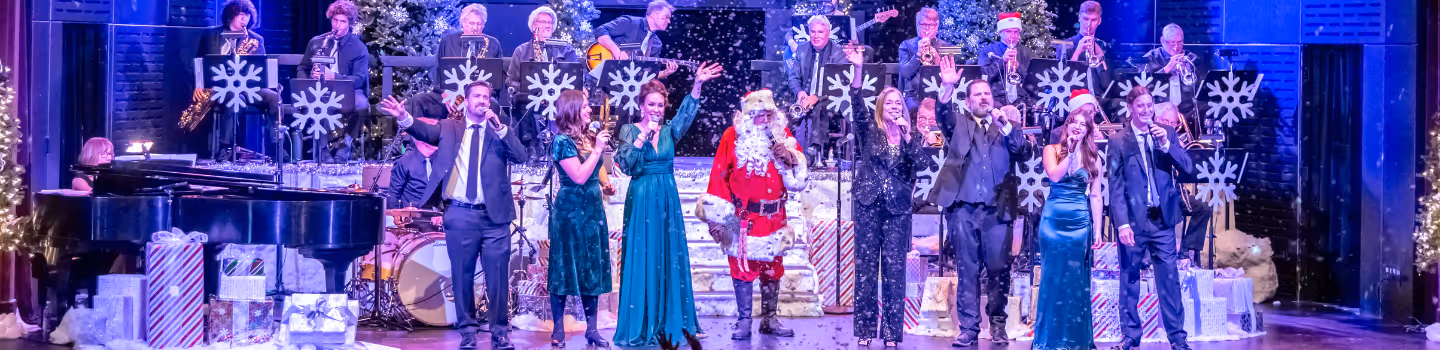 Swingin' Tower Christmas - 12.18.25