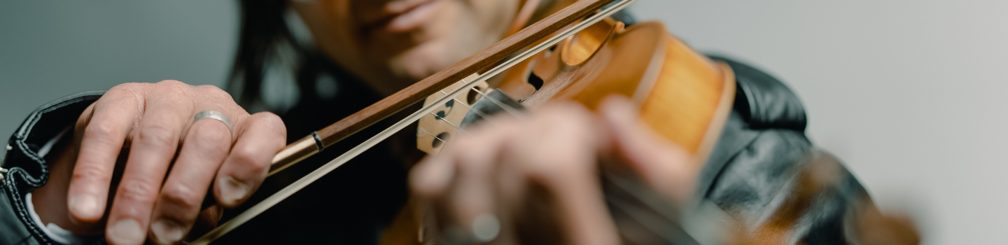 2025 Rock the Holidays with Aaron Meyer