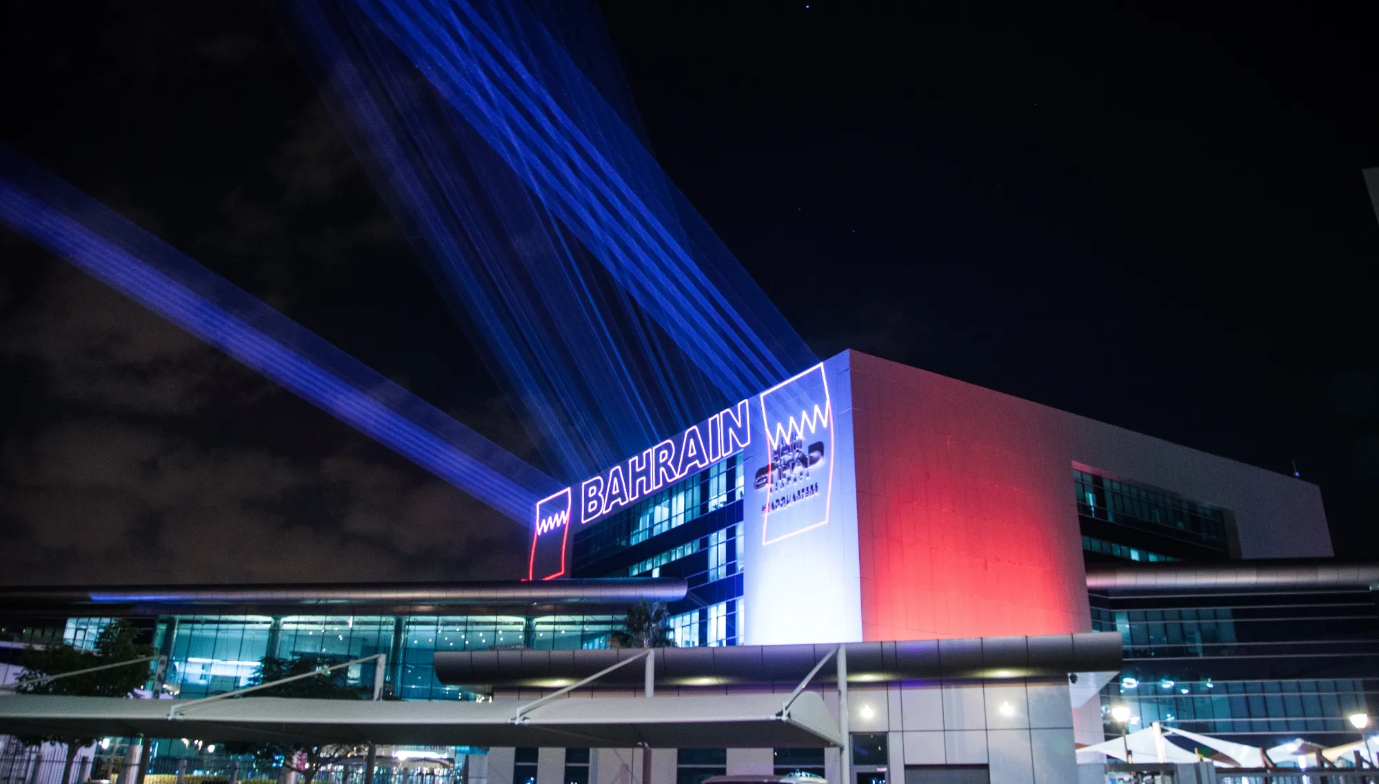 Laser mapping on the headquarters with sky beams, Etihad HQ Laser Mapping, Abu Dhabi, UAE