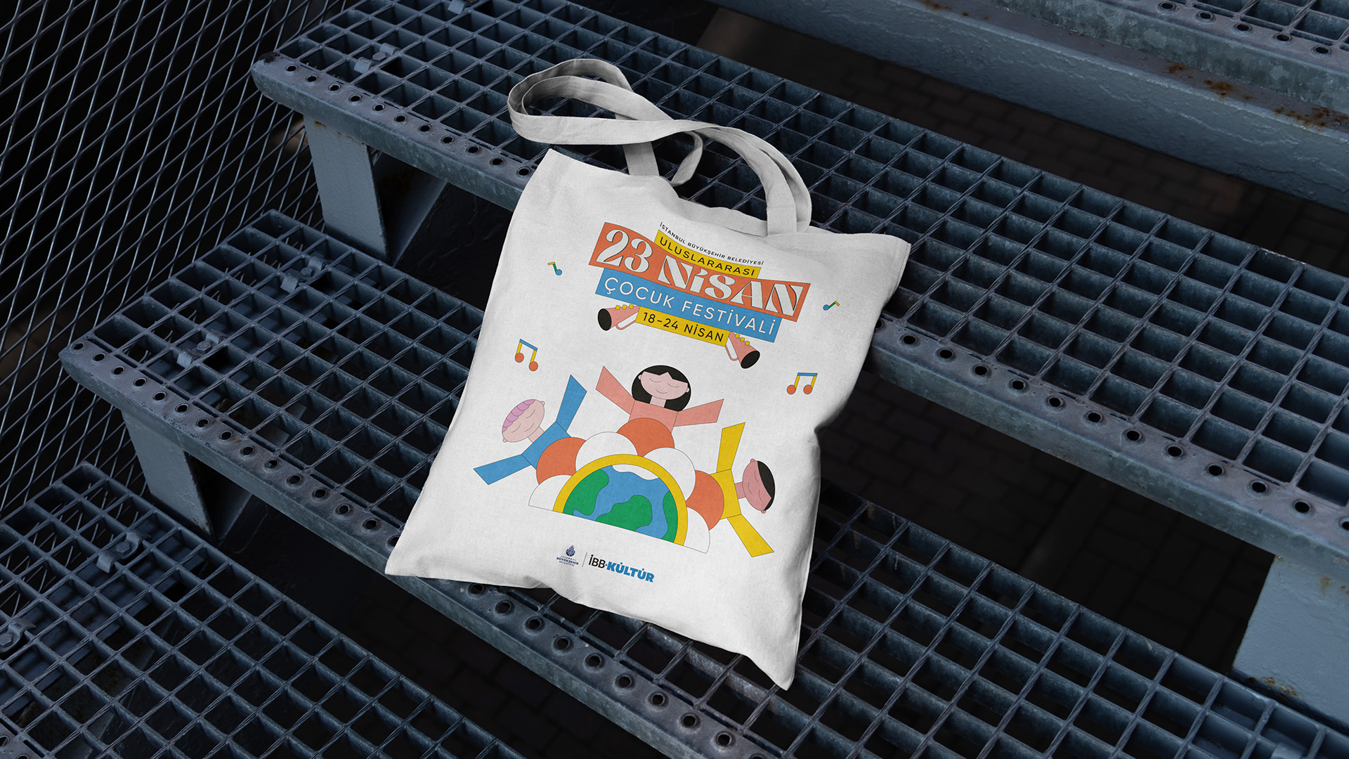 Tote bag design for April 23rd International Children’s Festival