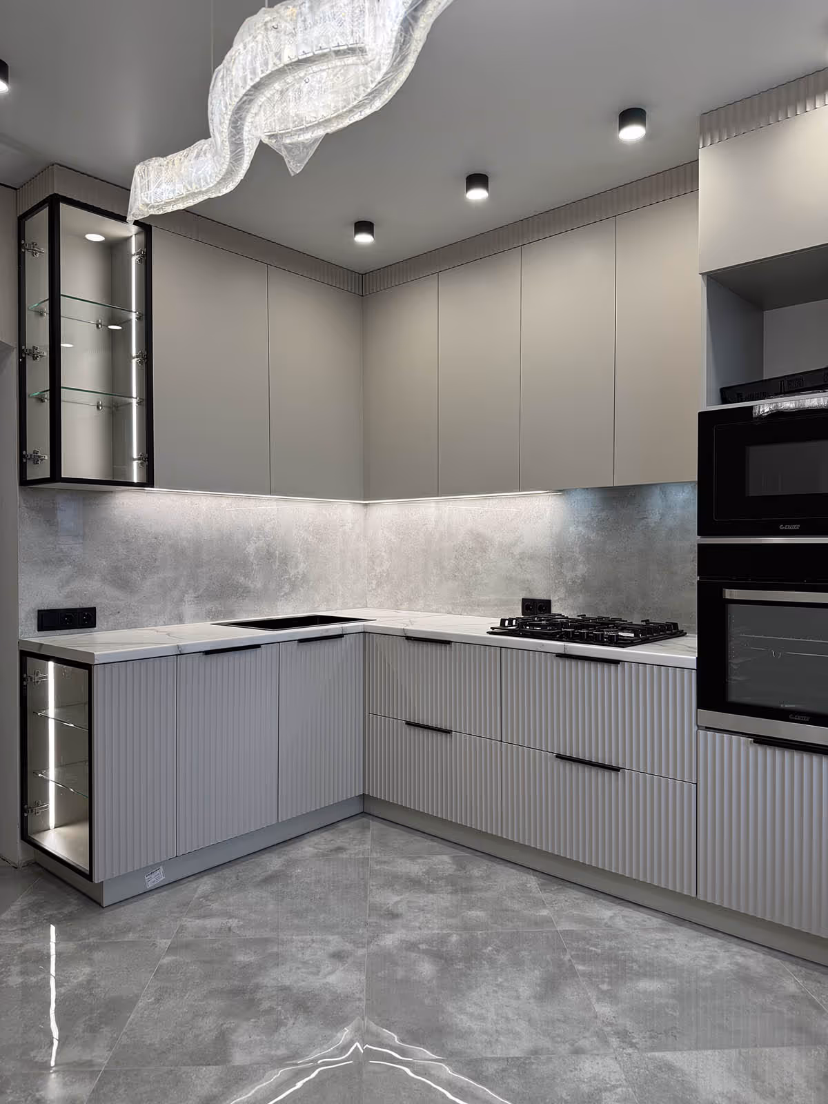 Кухня Бриоза 300 × 180 см на заказ в Гомеле