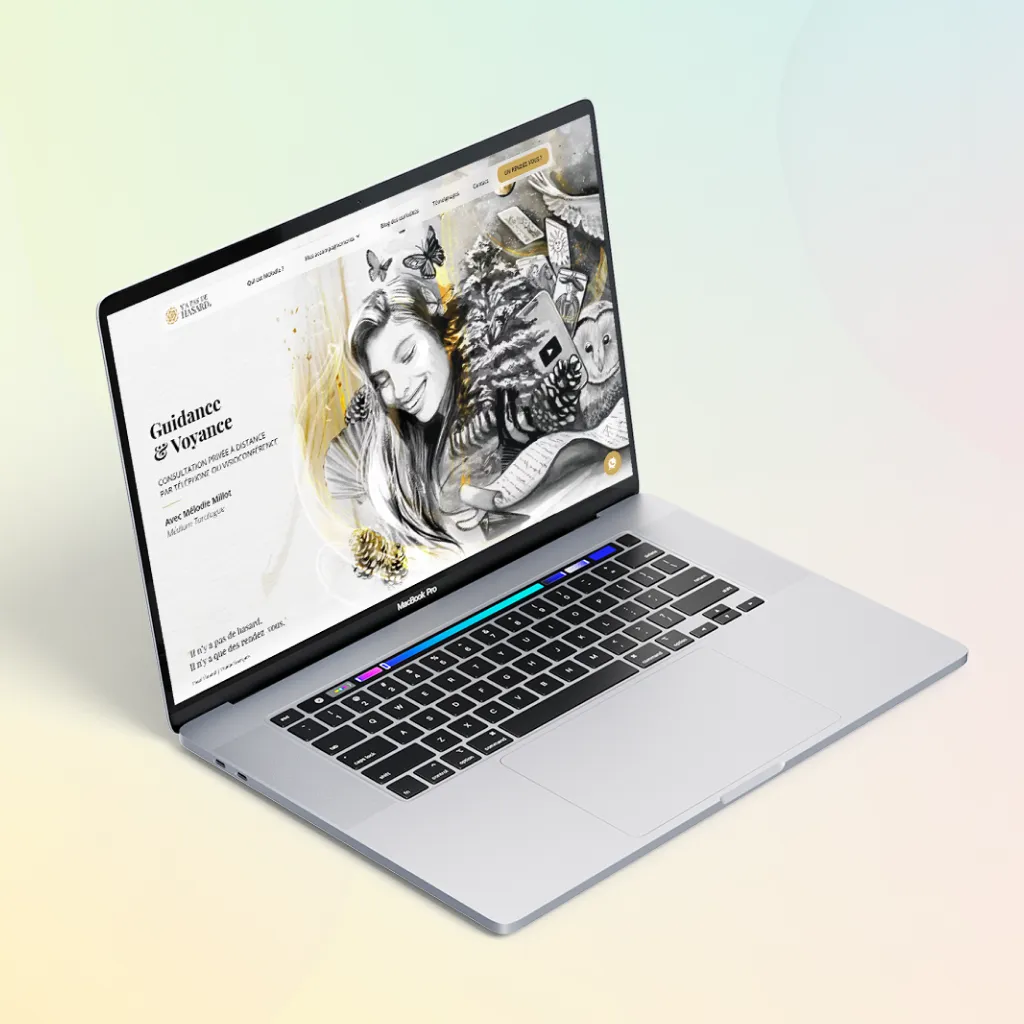 Ordinateur portable MacBook Pro affichant une page web Referly pour l'identification et l'engagement des prospects les plus chauds.