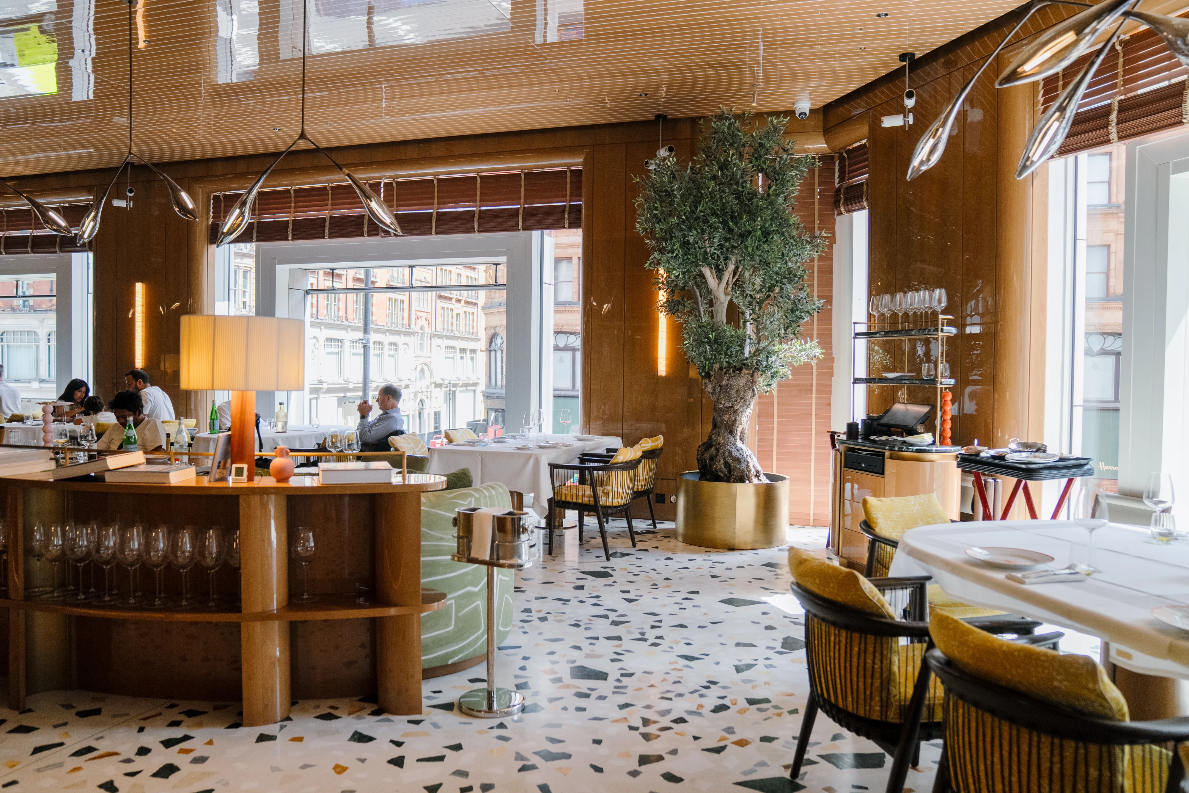 The dining room and bar at ALBA London, opposite Harrods in Knightsbridge