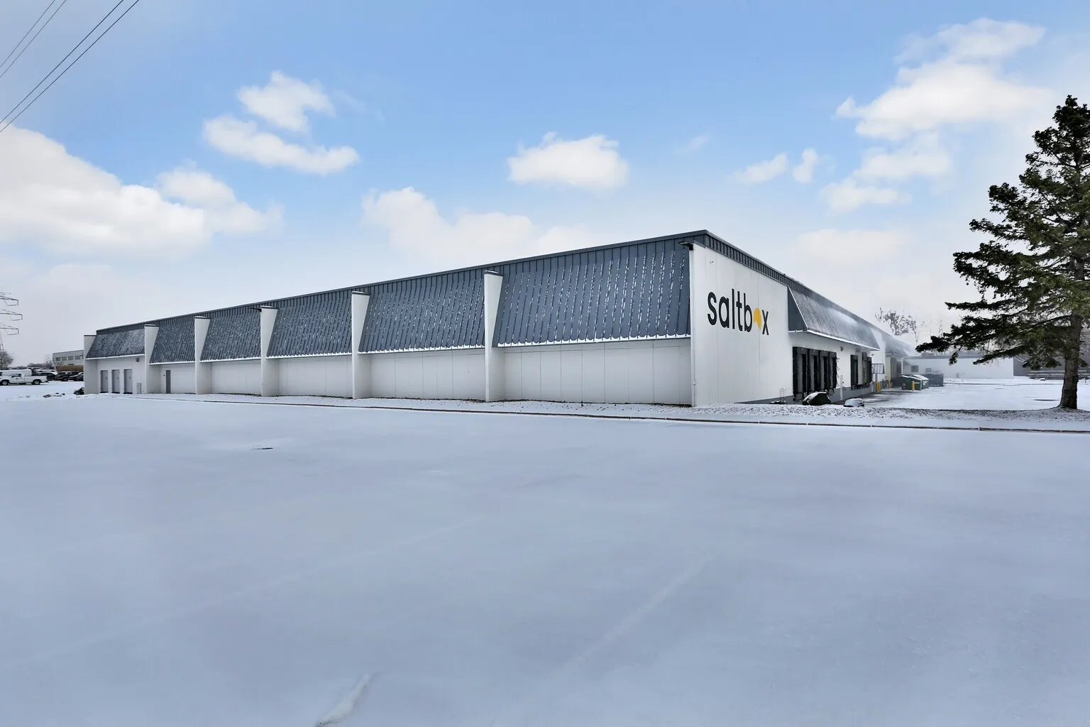 Image of the Minneapolis Saltbox ecommerce warehouse.