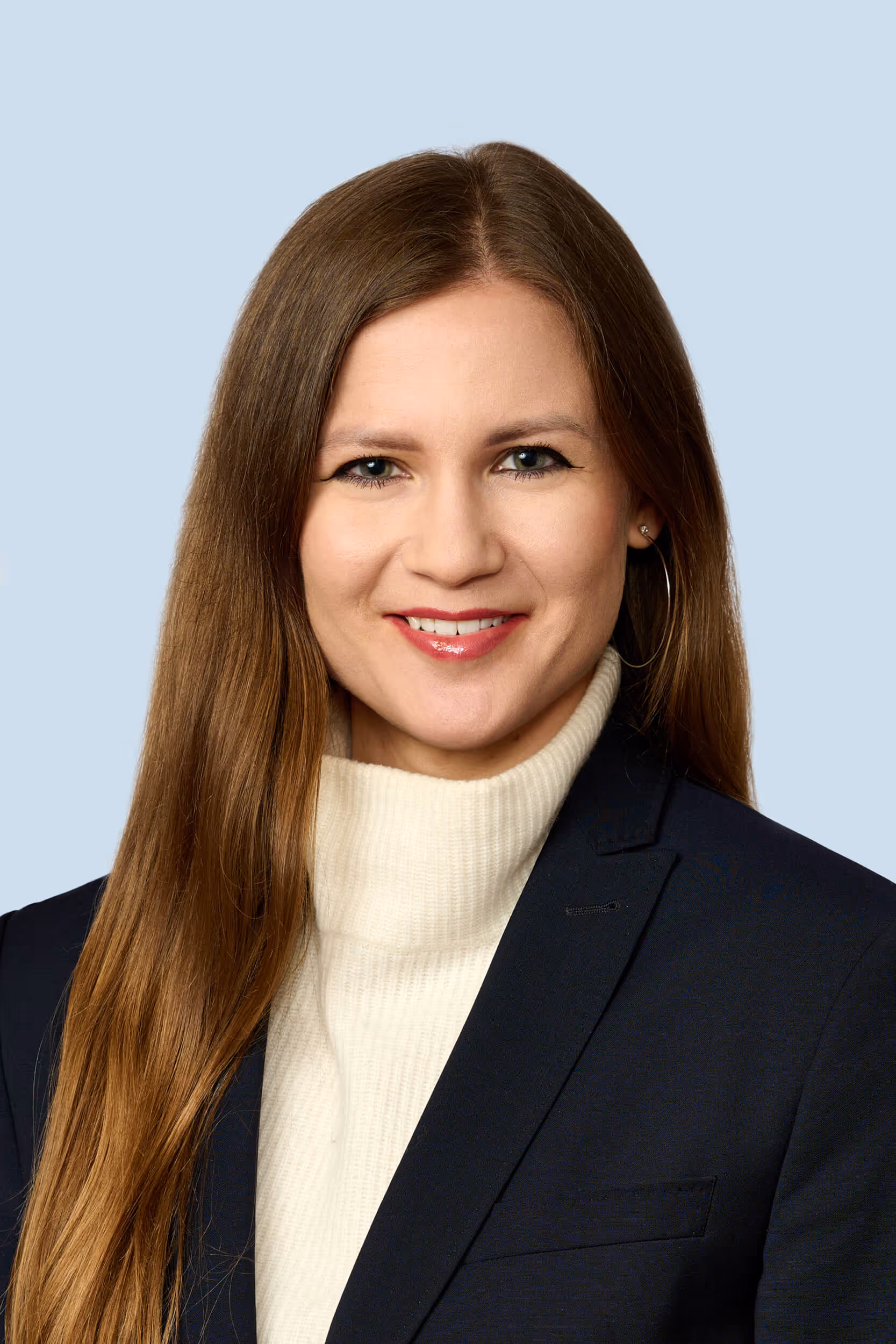 Oksana Zakharova - Business Development Managerin bei Voltwise Power