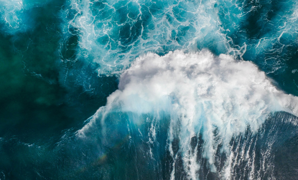 Large Surmounting Wave