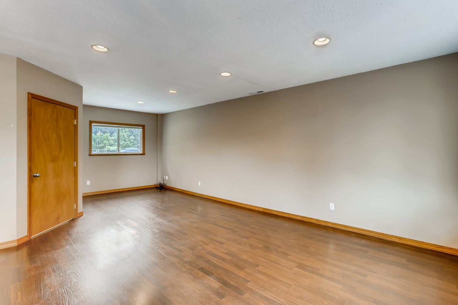 17203 SE 267th Pl Covington WA Web Quality 011 12 Family Room