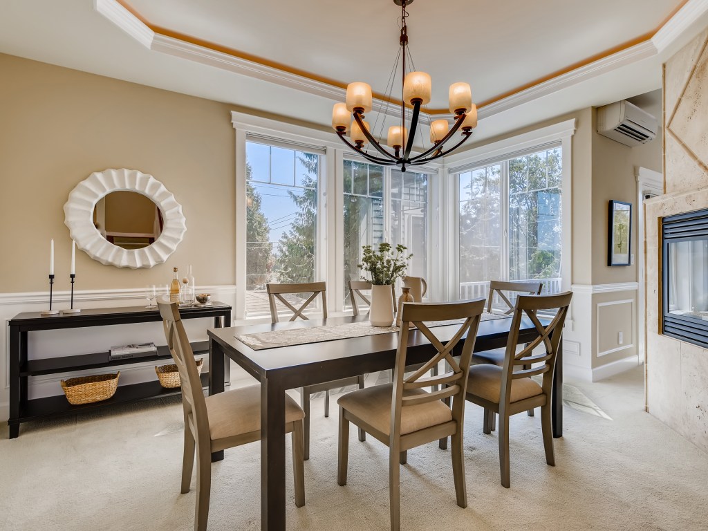7304 28th Ave NW Seattle WA MLS Sized 011 09 Dining Room