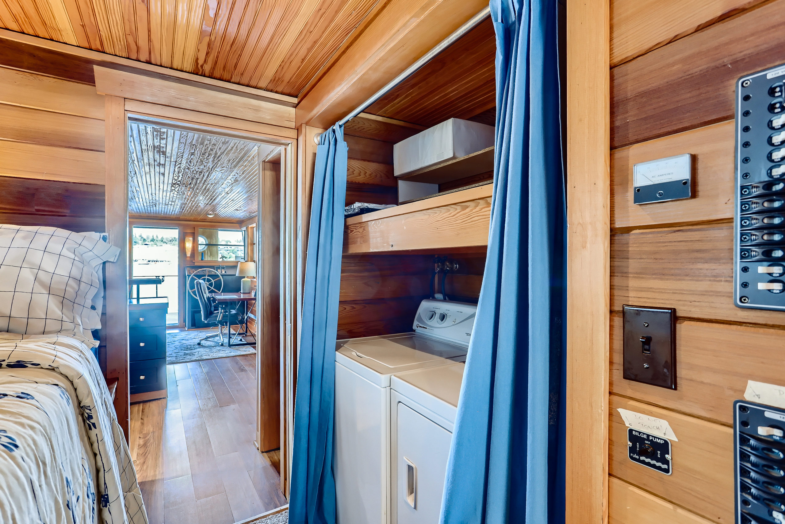 12 Laundry Room