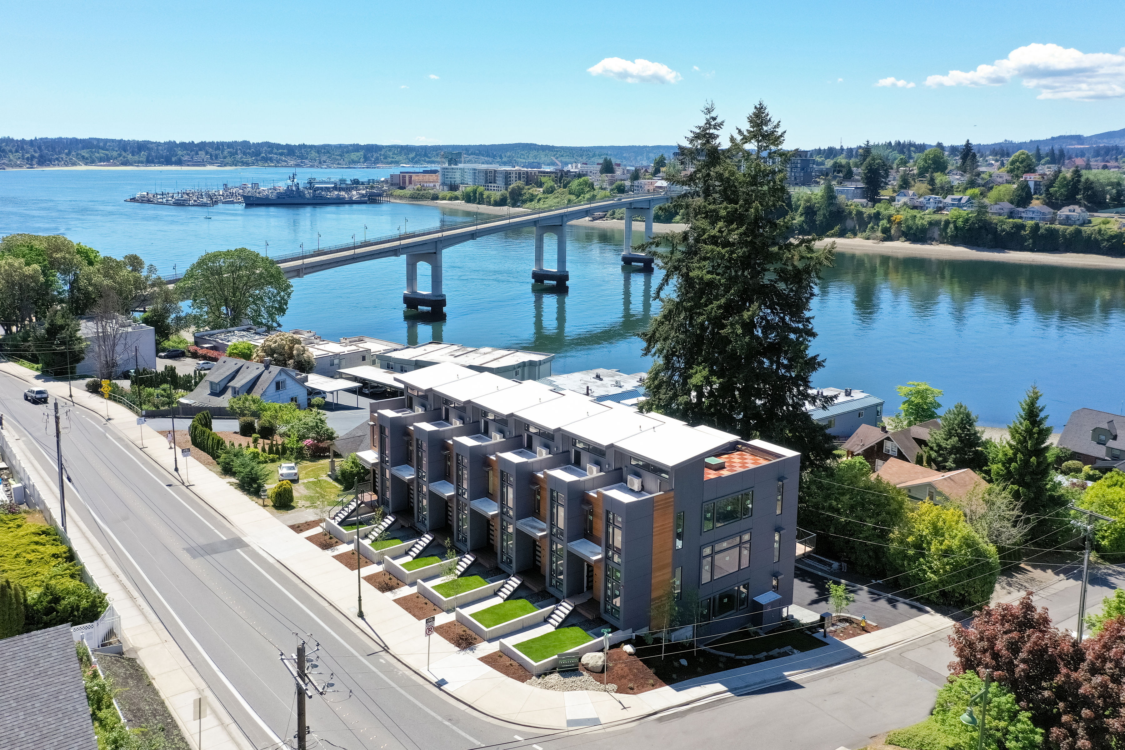 Spectacular Puget Sound and Mountain View Home