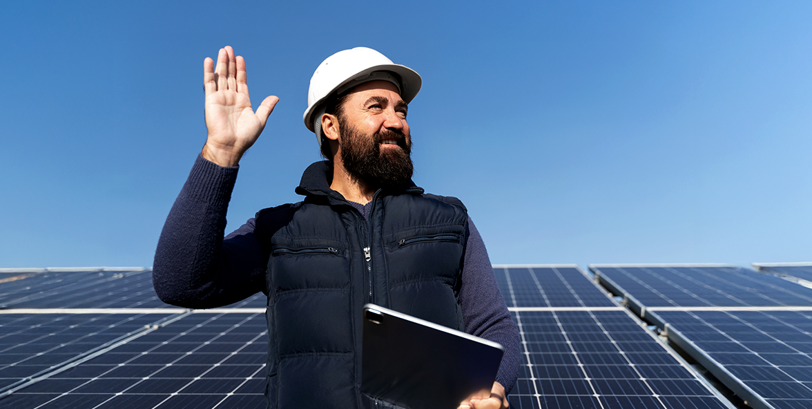 Como a integração de sistemas transforma a gestão de usinas solares