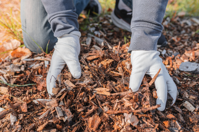 FREE MULCH FOR RESIDENTS 