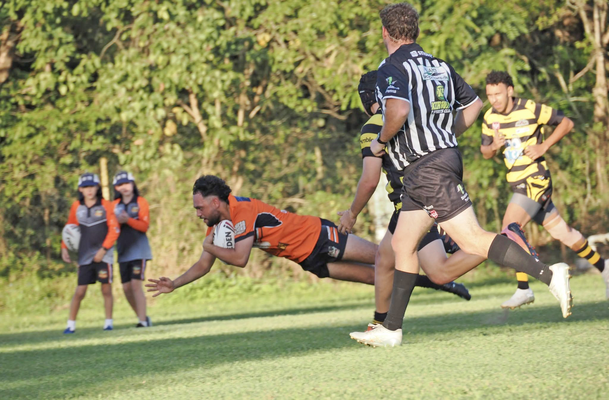 CRUSHERS BATTLE HARD IN TOP GRADE GAME & TRIUMPH IN RESERVE GRADE!  