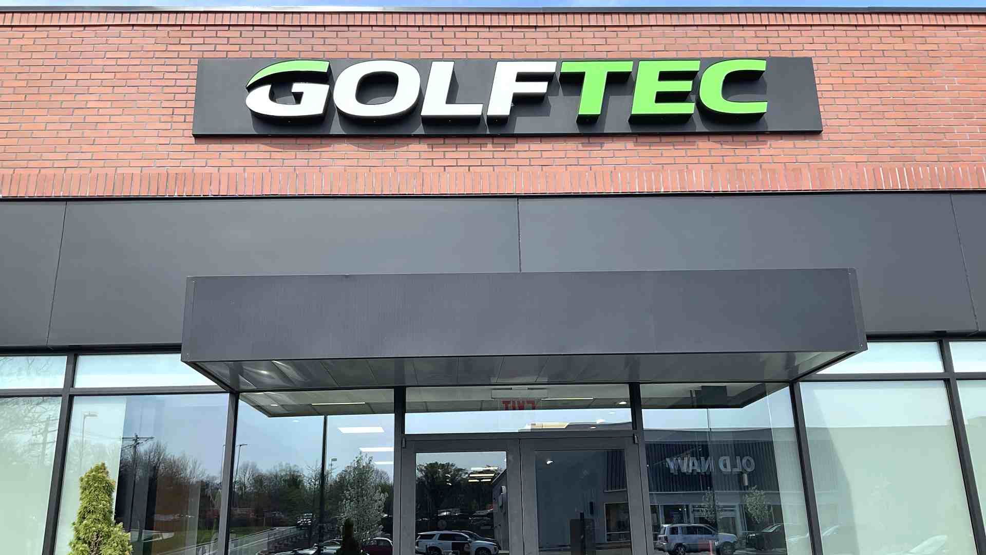 GOLFTEC golf lesson center in Huntington, NY