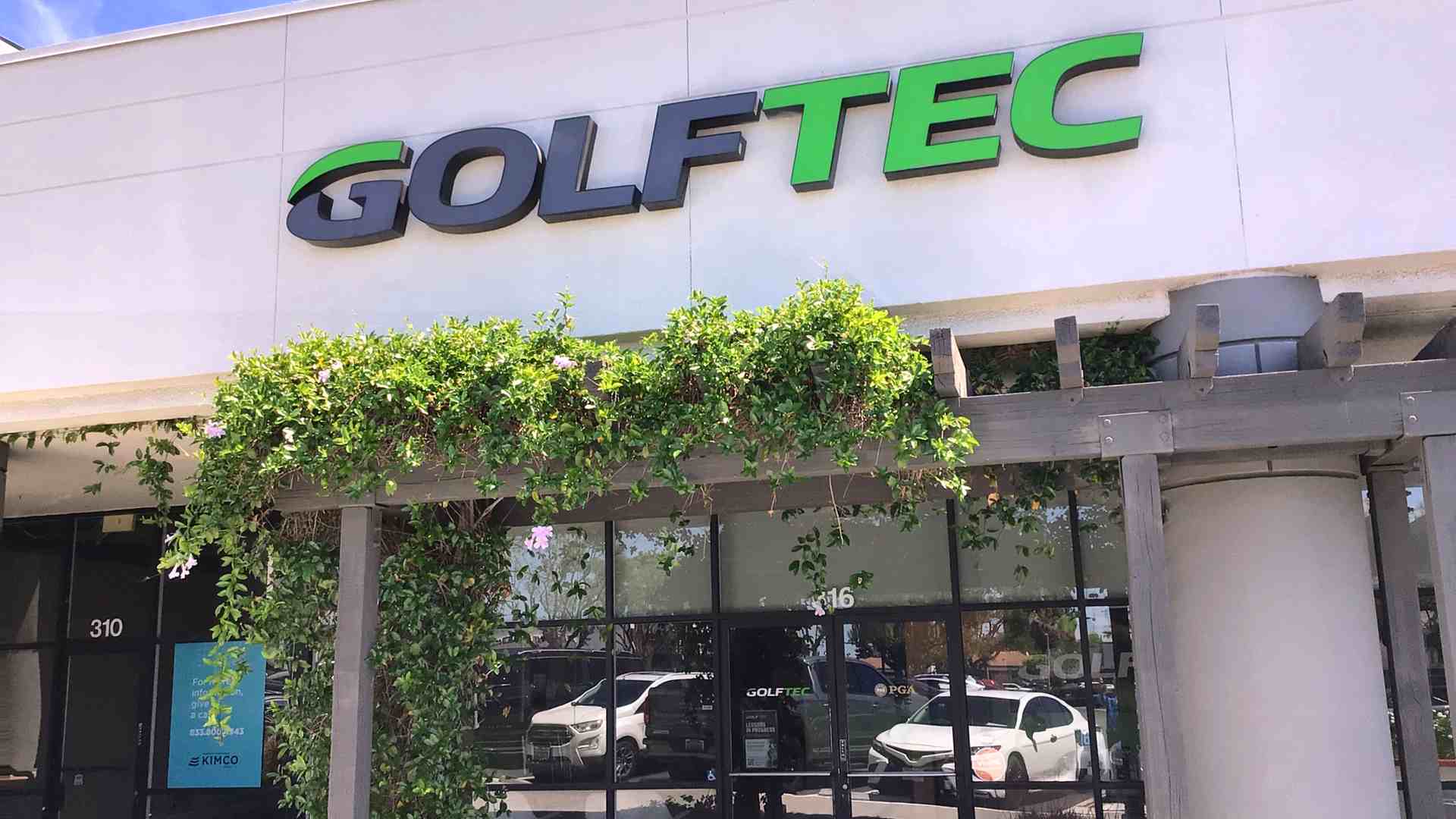 GOLFTEC golf lesson center in Upland, CA
