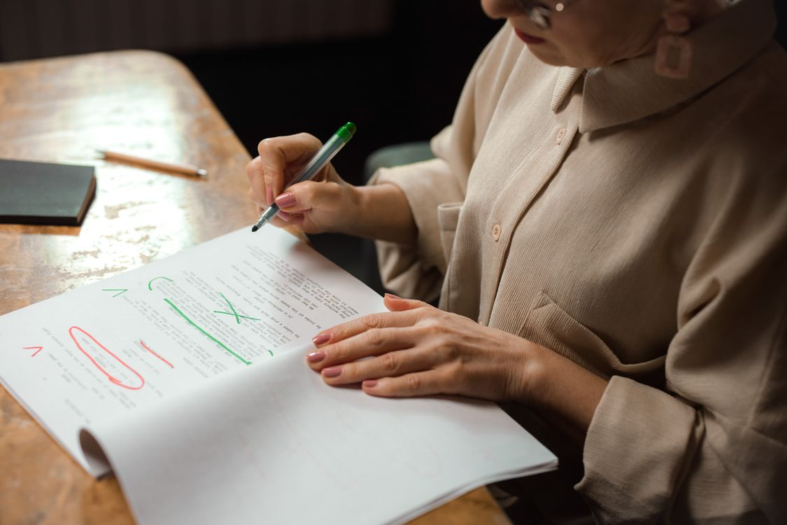 Close reading of a short story, the format behind a craft-focused newsletter