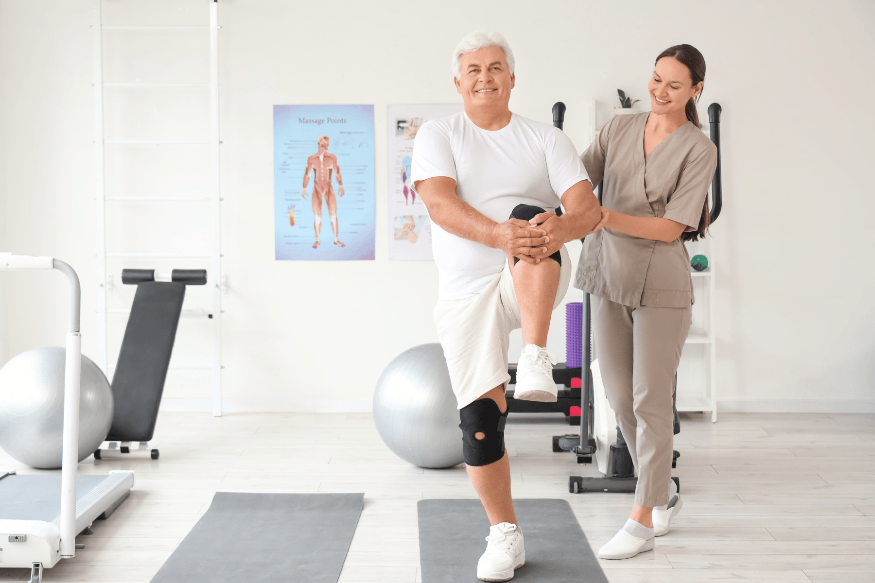 Chronic Pain and Natural Remedies: Options Seniors Might Consider