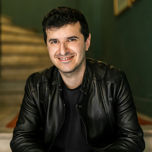 Portrait of architect and design-computing researcher Alexandros Haridis.