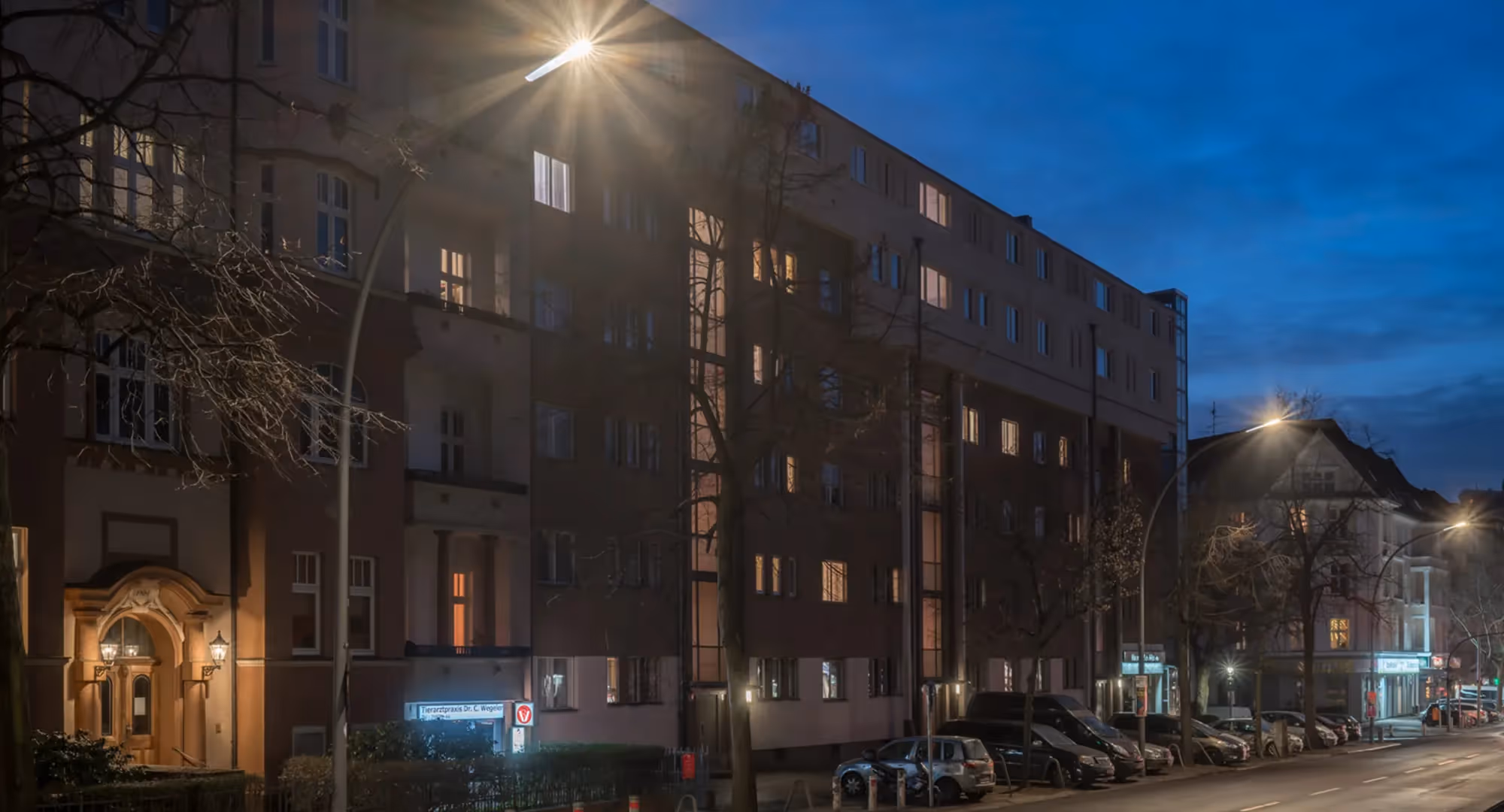 Moderne LED-Straßenbeleuchtung in Berlin