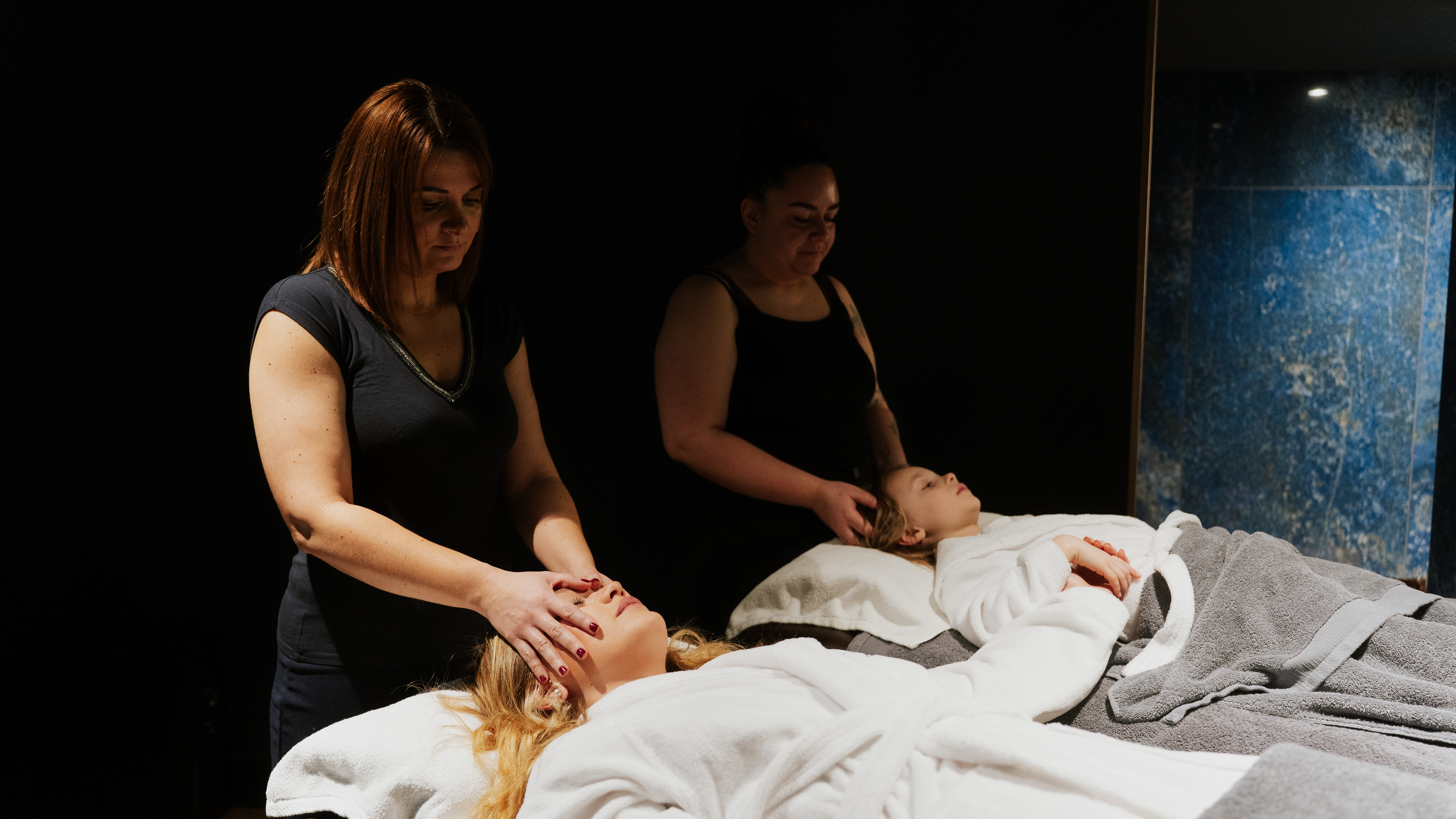 Une parenthèse copmplice avec son enfant au château Jeanne & The Forest