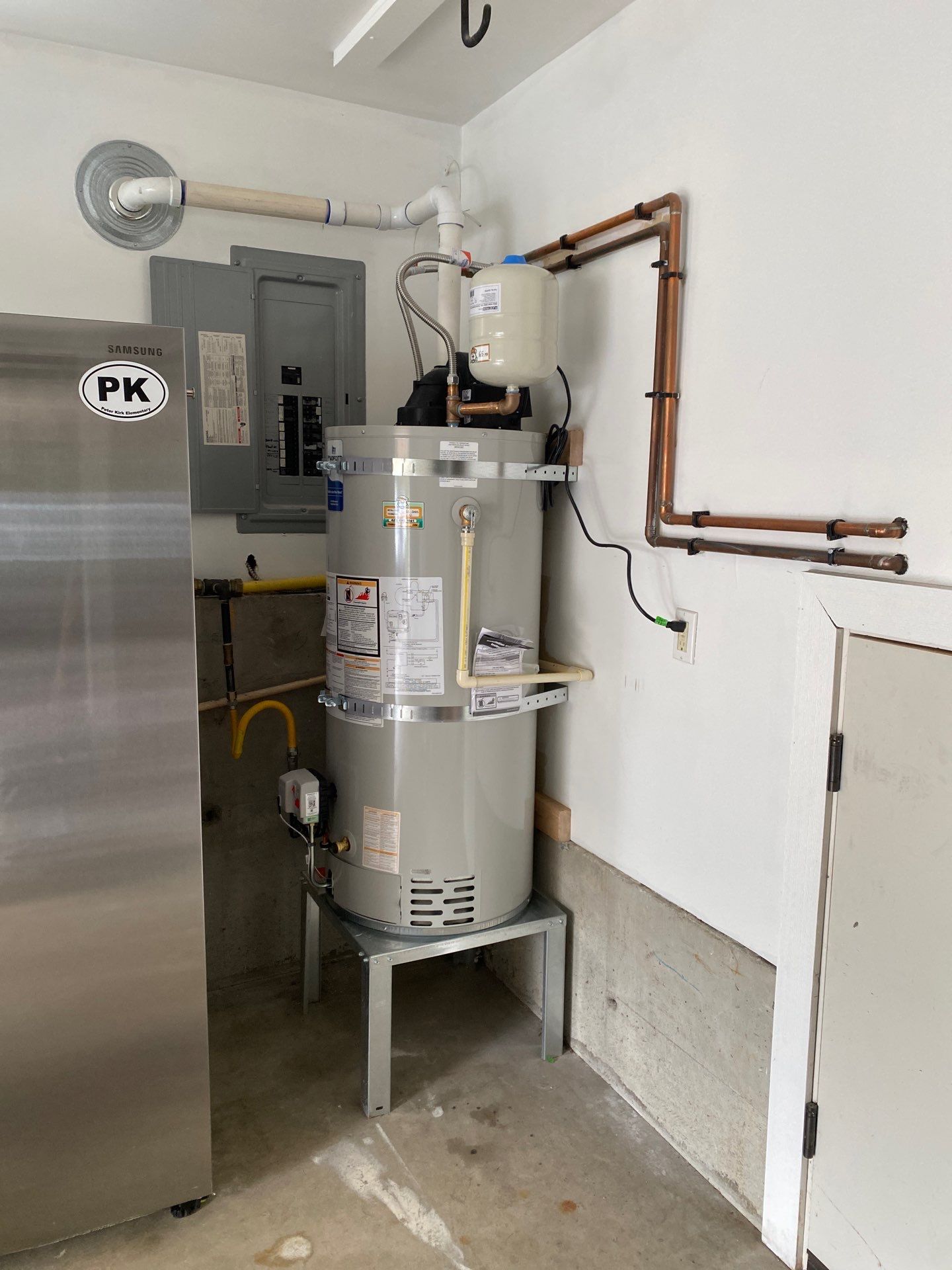 Power Vent Water Heater in Kirkland