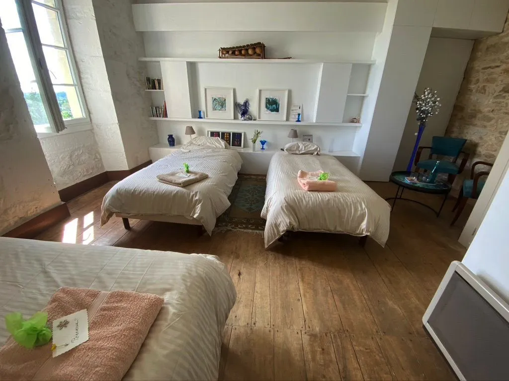 Lieu de Retraite Yoga en Lot 8.webp