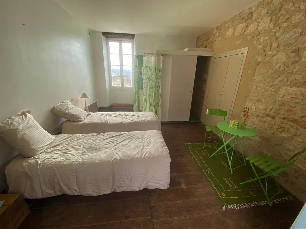 Lieu de Retraite Yoga en Lot 9.webp