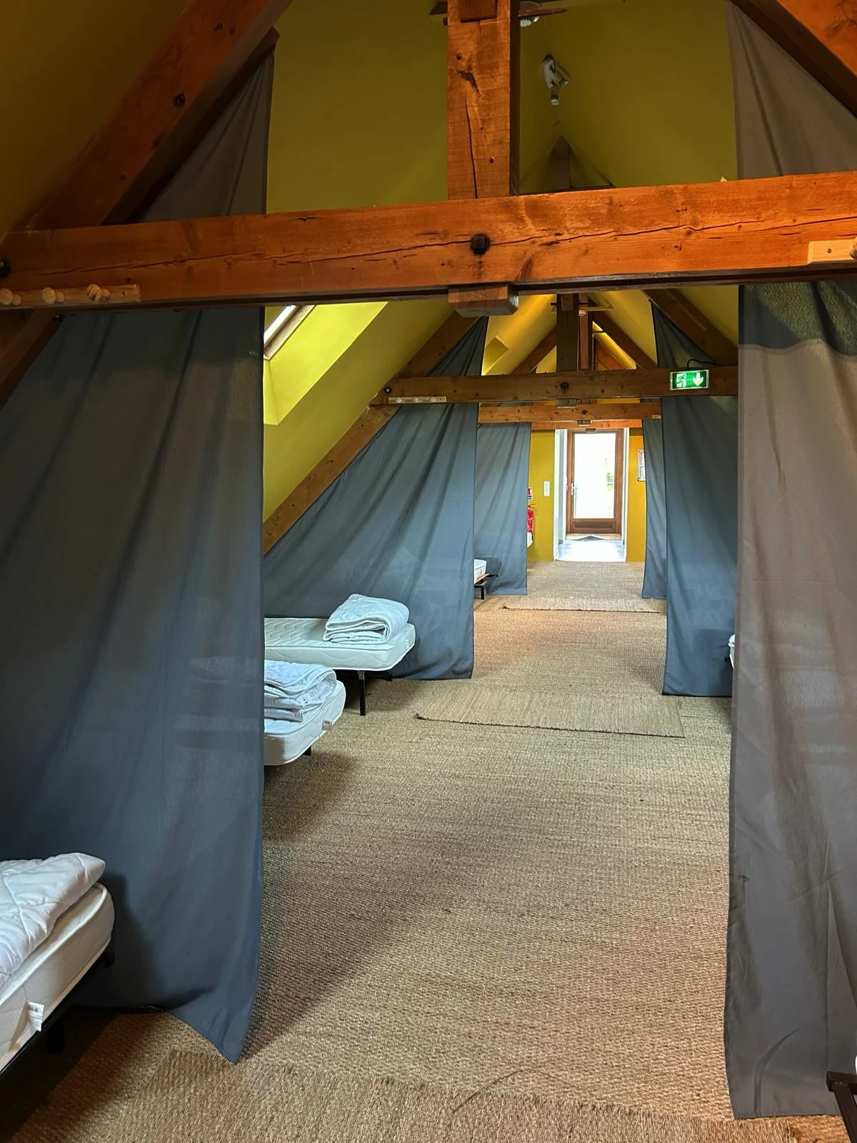 Lieu de Retraite Yoga en Vienne 8.webp