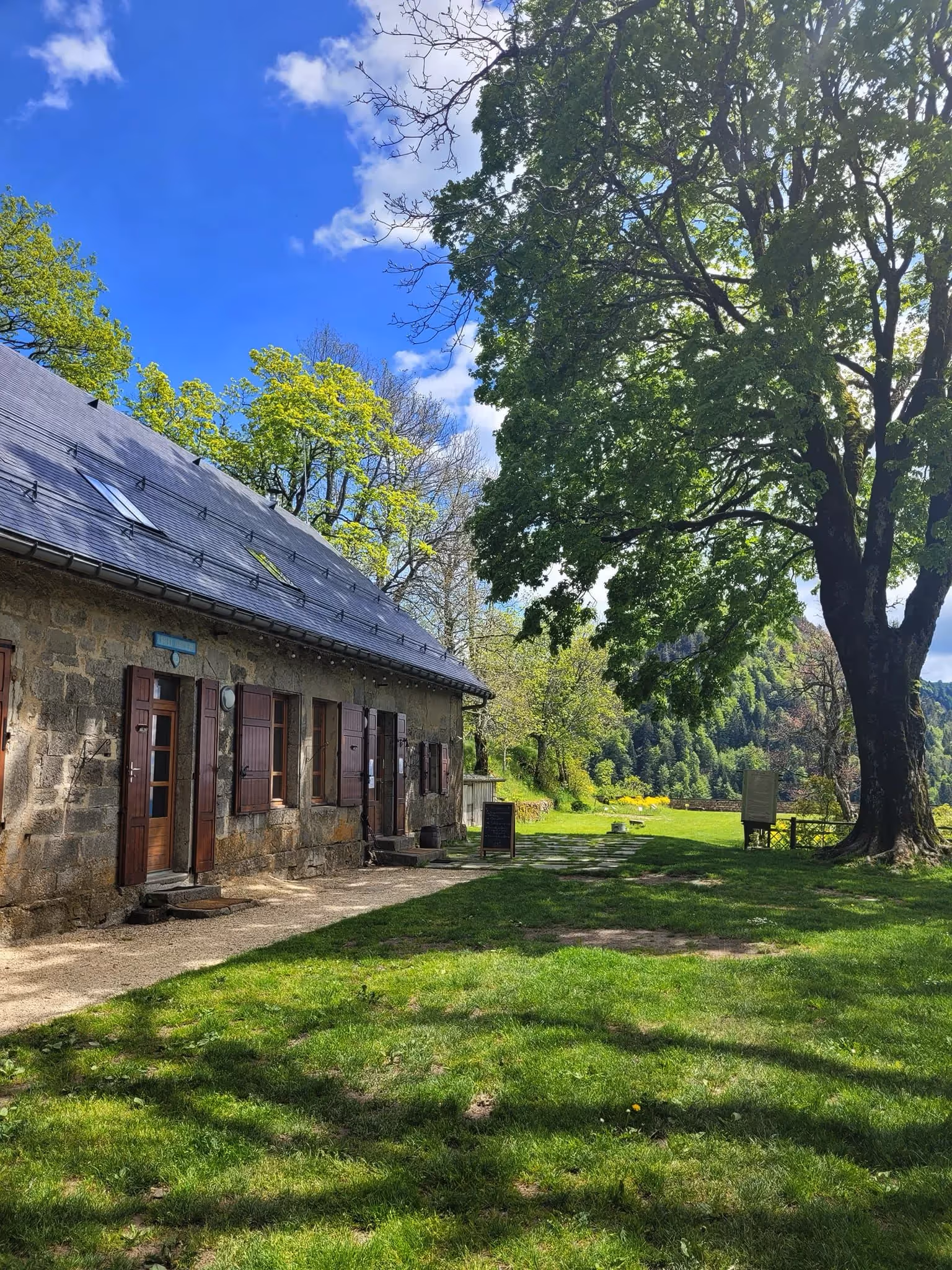 Lieu de Retraite Yoga en Ain 3.webp