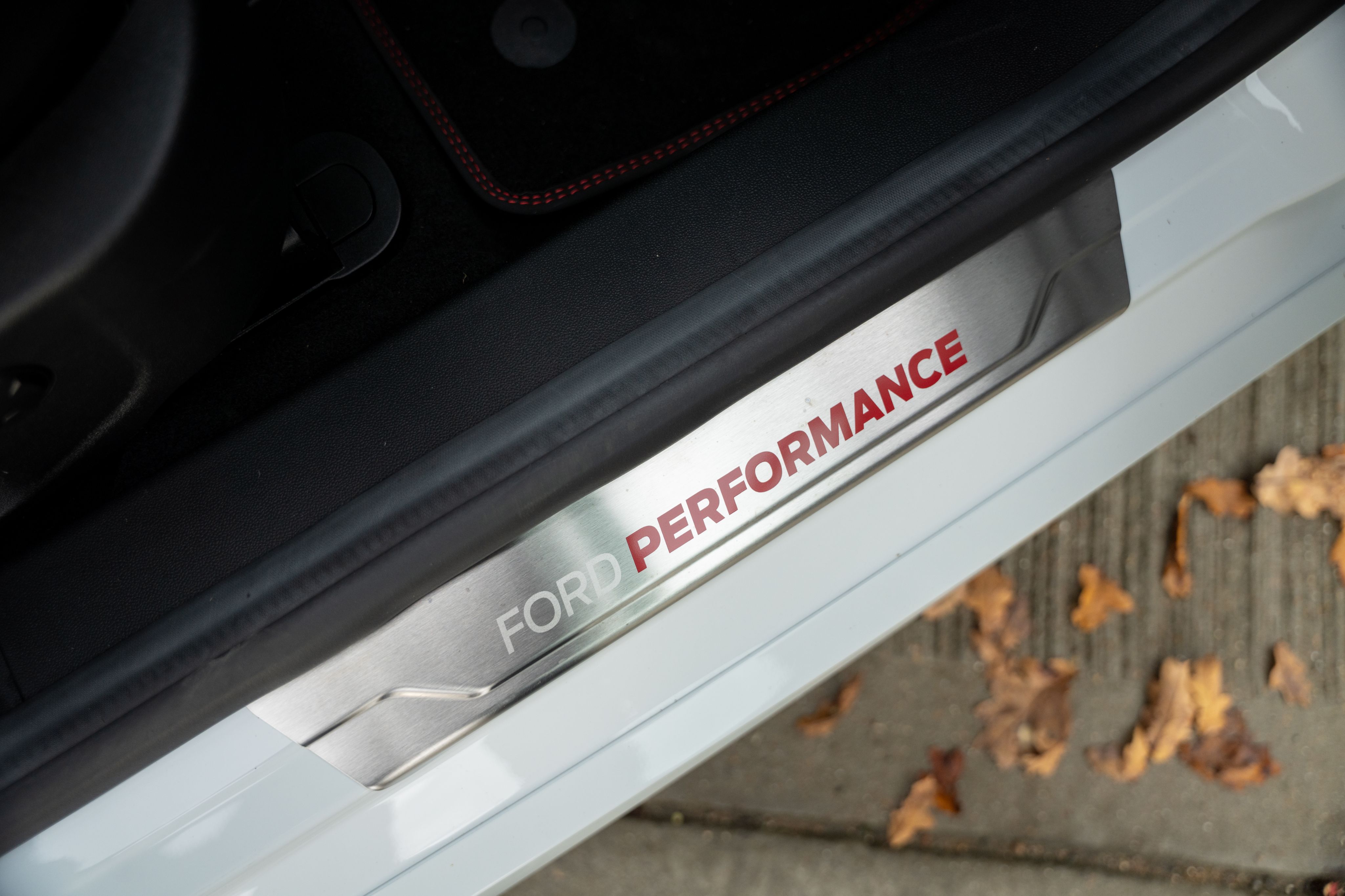 Ford Performance badge