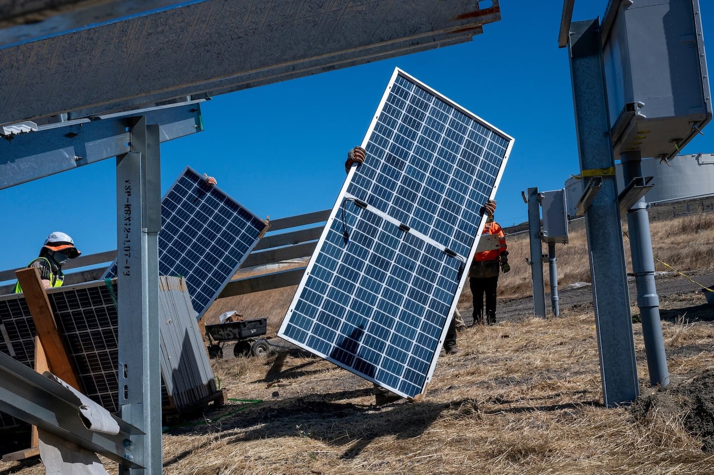 The Solar Energy Industries Association estimates that phasing out federal clean energy incentives will result in the loss of approximately 300,000 solar energy jobs, including 6,100 in Massachusetts over the next few years. 