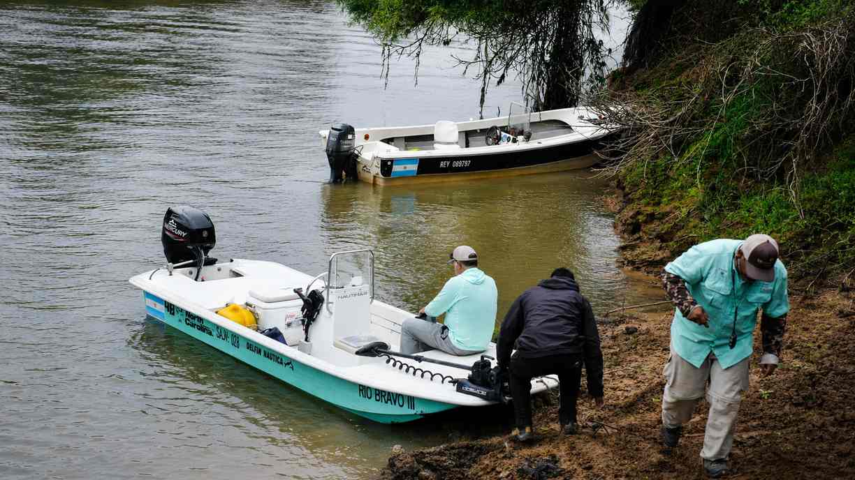 Fishing Boats River Launch Rio Bravo