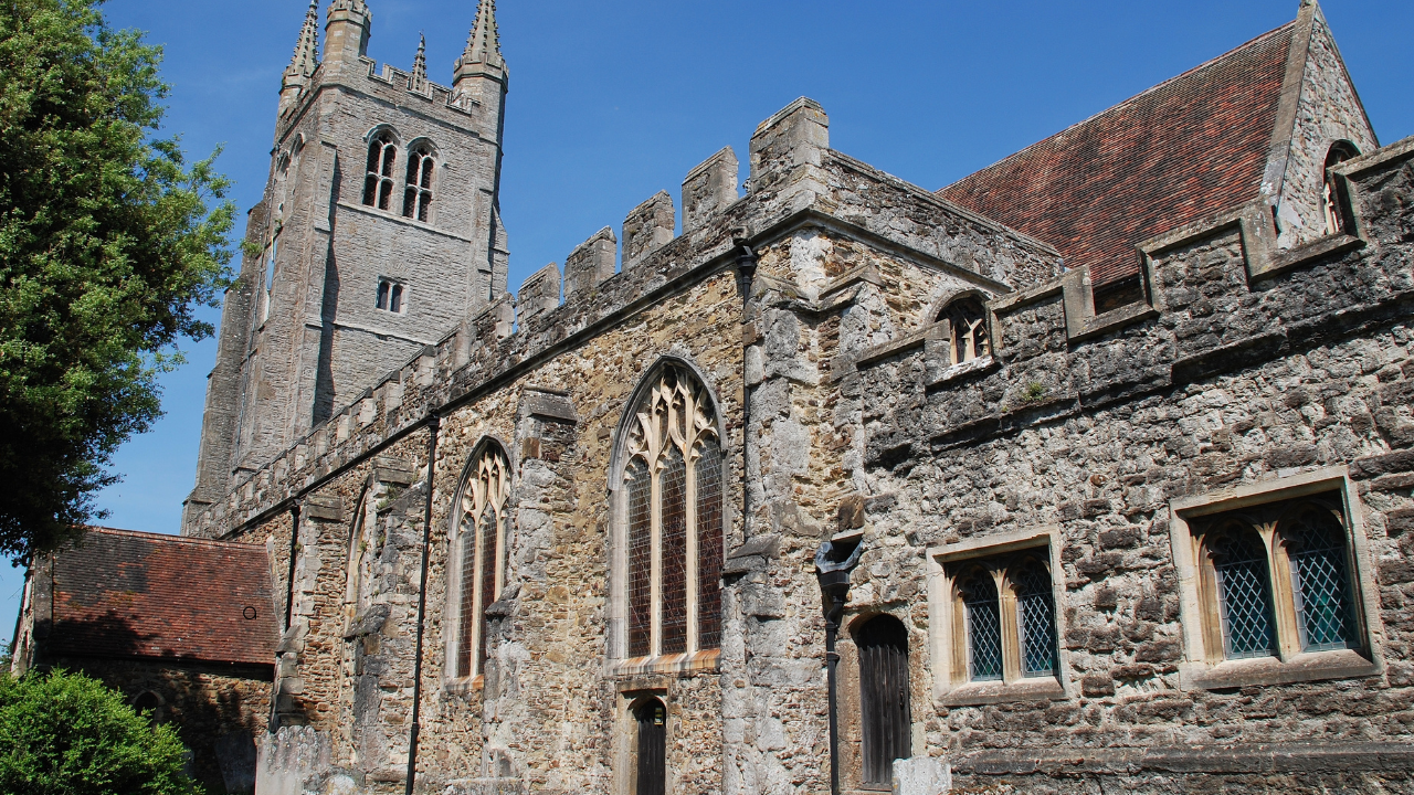 A Picture of a church on Tenterden