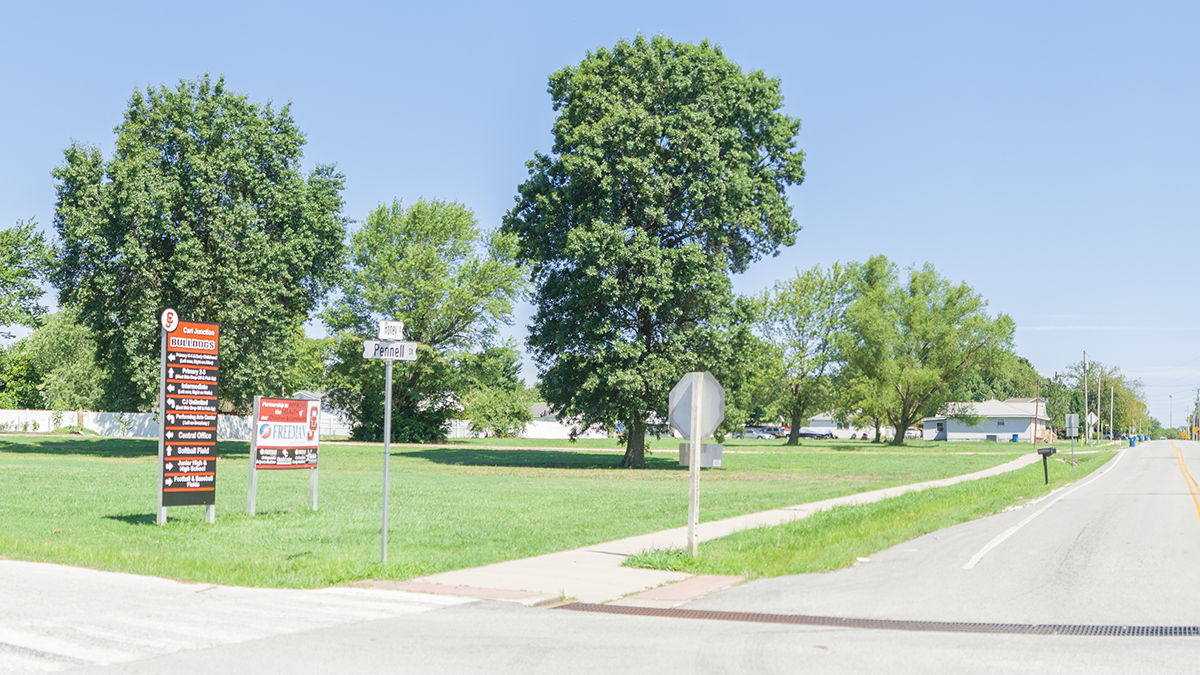 Route Z/Pennell St. Sidewalk Improvements