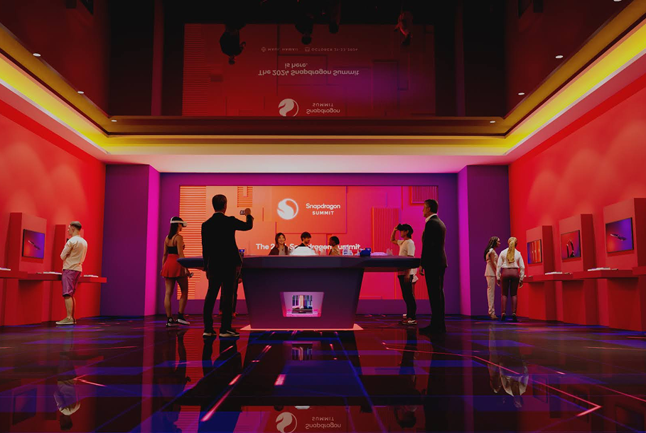 Qualcomm Snapdragon Room with people looking at how Snapdragon chip processes. 